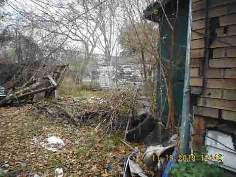 12713 Greenlawn (10)_m.jpg